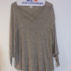 cute cross over long sleeve t shirt with bows